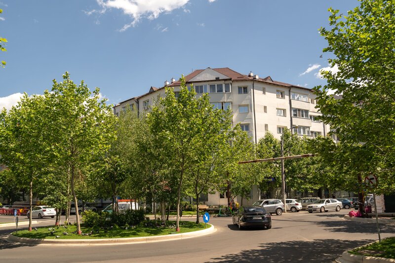 Str. Traian, Matei Basarab, imobil cu lift, comision 0%, 3 camere